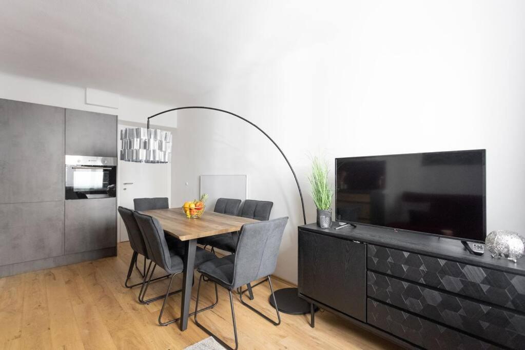 New Shalalaliving Vienna - Lovely Family Home Near Schoenbrunn - Pg Exterior photo